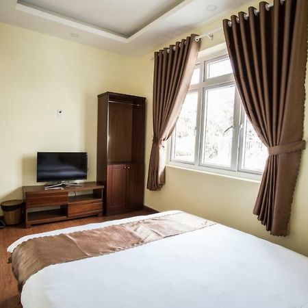 Luto Hotel Da Lat Zewnętrze zdjęcie